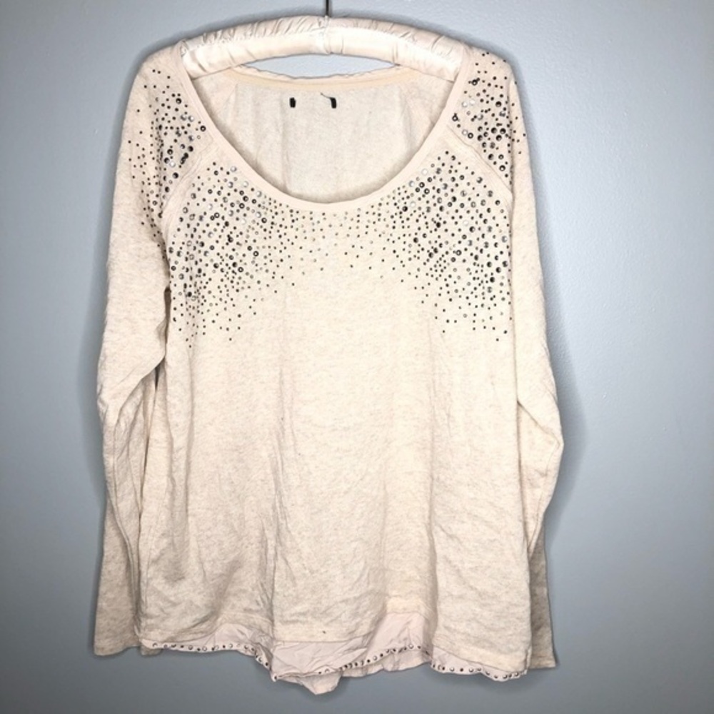 Maurices off white / cream long sleeve jewel top
